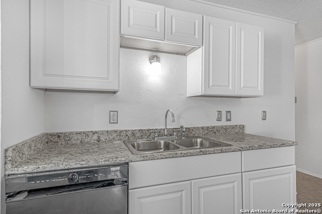 Image 9 of 33 For 5931 Glacier Sun