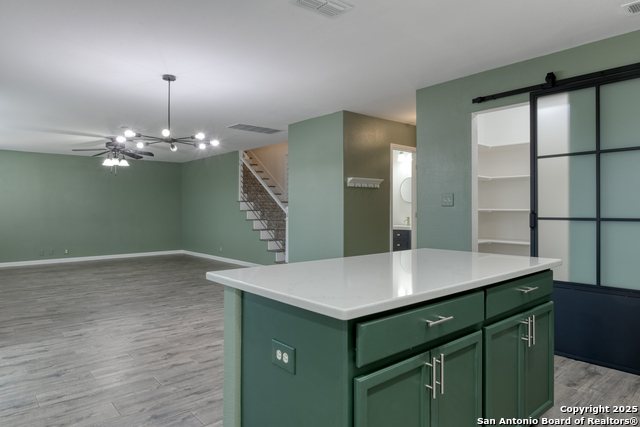 Image 12 of 33 For 15219 Spring Land