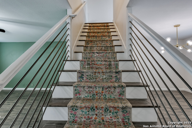 Image 15 of 33 For 15219 Spring Land