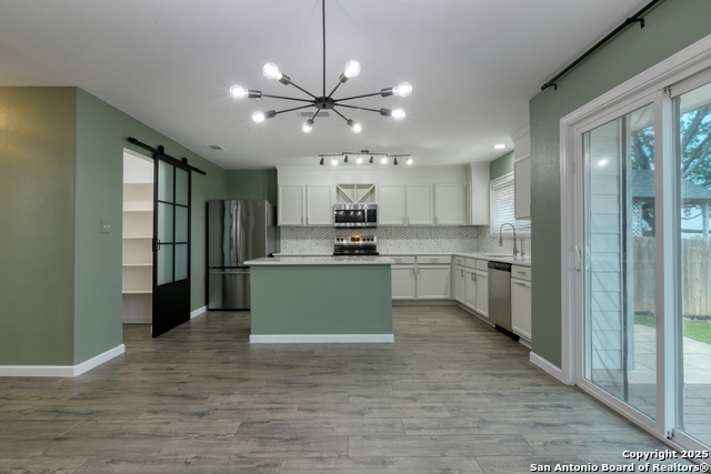 Image 8 of 33 For 15219 Spring Land