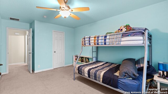 Image 25 of 38 For 325 Golden Bear Dr