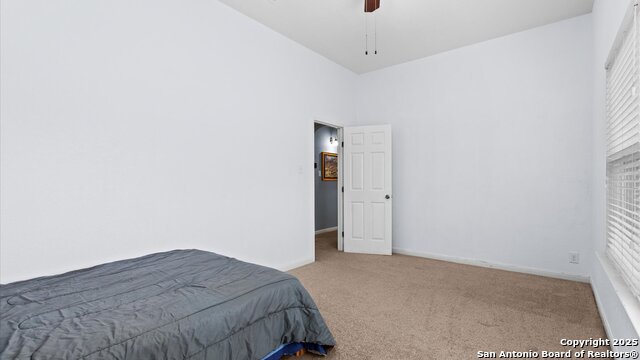 Image 31 of 38 For 325 Golden Bear Dr