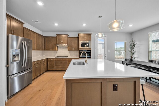 Image 15 of 33 For 349 Rhapsody