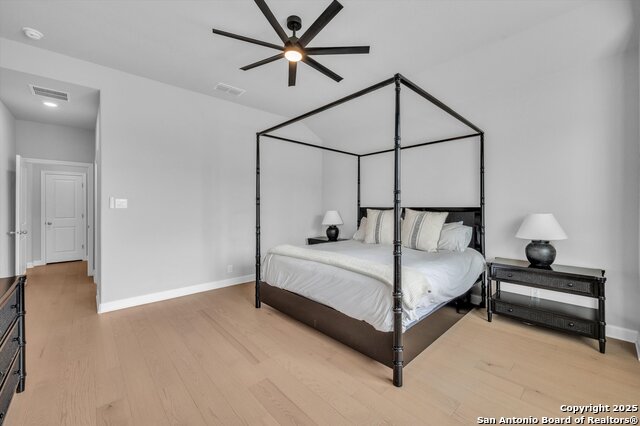 Image 27 of 33 For 349 Rhapsody