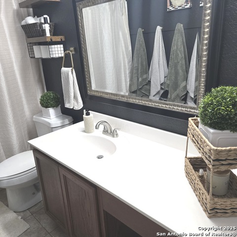 Image 18 of 22 For 10015 Del Lago