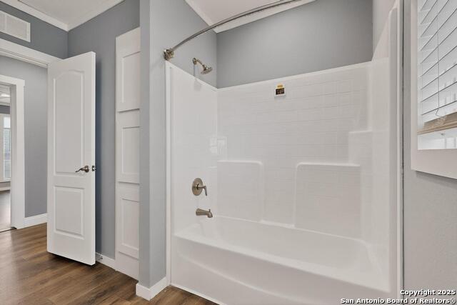 Image 37 of 50 For 173 Medina Verde