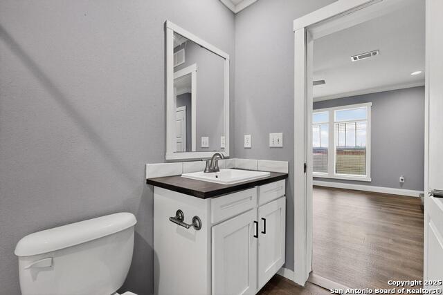 Image 41 of 50 For 173 Medina Verde