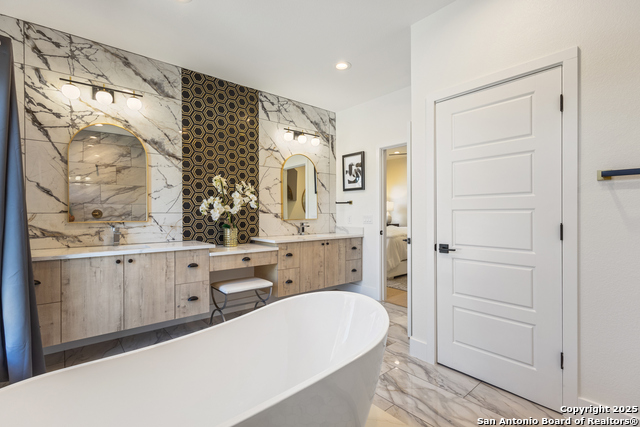 Image 30 of 51 For 108 Dowdy St