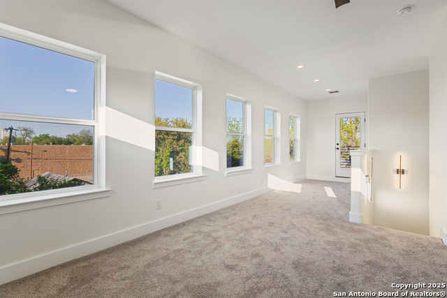 Image 35 of 51 For 108 Dowdy St