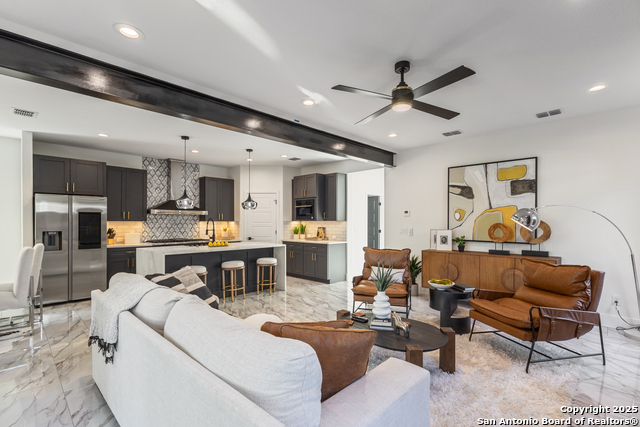 Image 4 of 51 For 108 Dowdy St