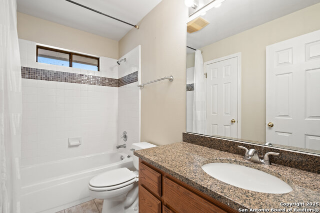 Image 48 of 72 For 17314 Fountain Bluff