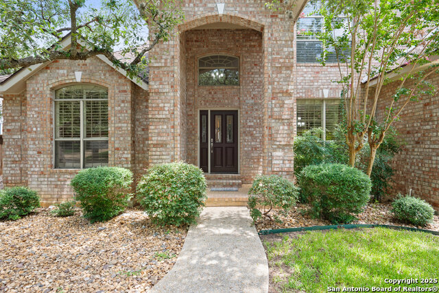 Image 5 of 72 For 17314 Fountain Bluff