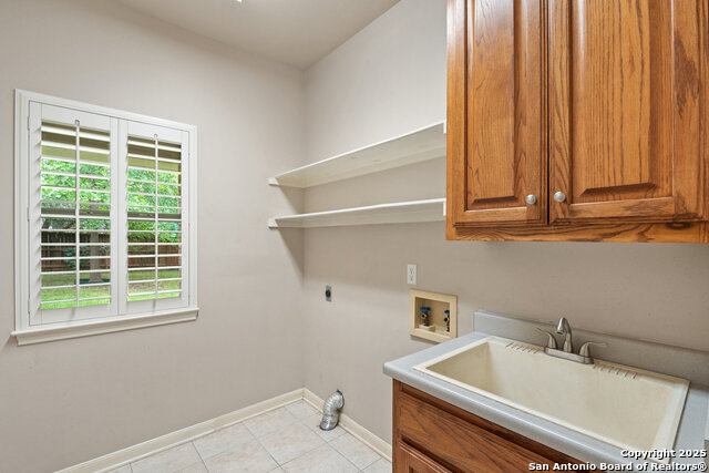 Image 51 of 72 For 17314 Fountain Bluff