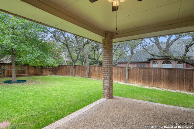 Image 52 of 72 For 17314 Fountain Bluff