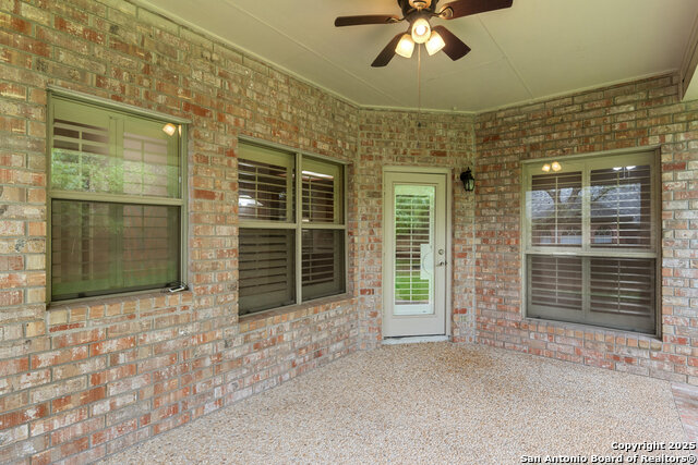 Image 53 of 72 For 17314 Fountain Bluff