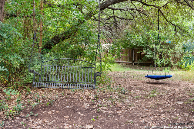 Image 63 of 72 For 17314 Fountain Bluff