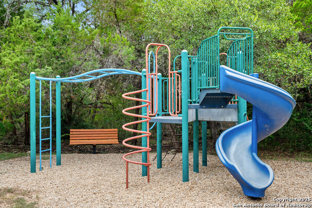 Image 64 of 72 For 17314 Fountain Bluff