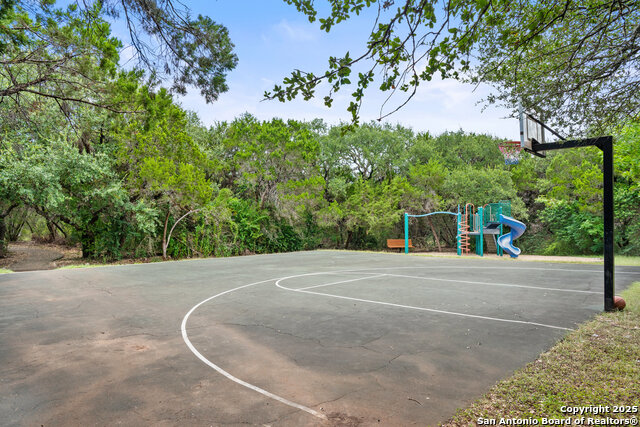 Image 66 of 72 For 17314 Fountain Bluff