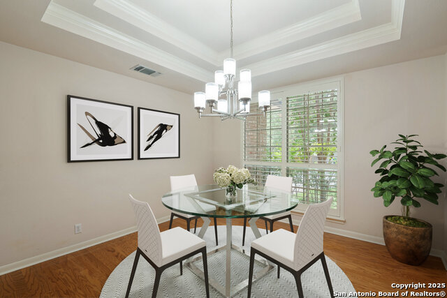 Image 8 of 72 For 17314 Fountain Bluff