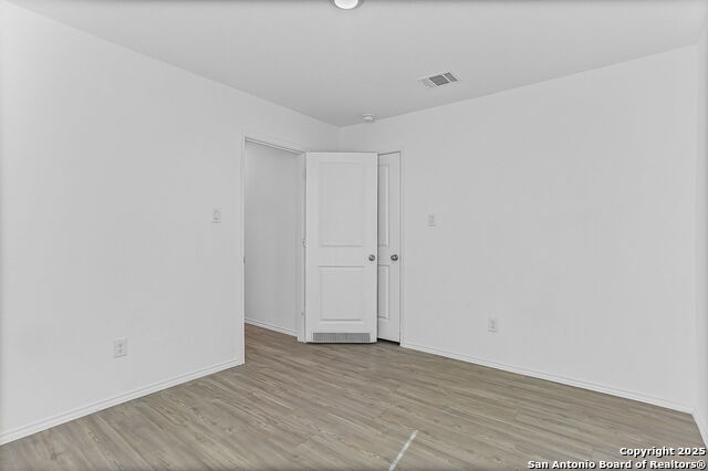 Image 10 of 15 For 2765 Green Finch