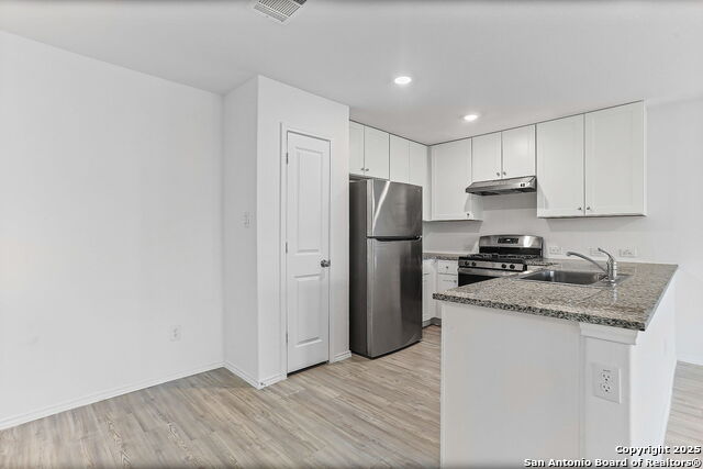 Image 3 of 15 For 2765 Green Finch