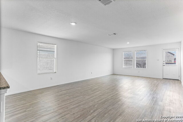 Image 5 of 15 For 2765 Green Finch