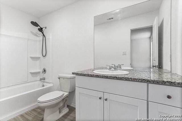 Image 7 of 15 For 2765 Green Finch