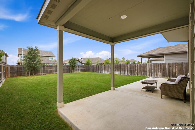 Image 25 of 29 For 11652 Folsom Pass