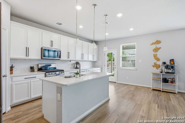 Image 7 of 29 For 11652 Folsom Pass