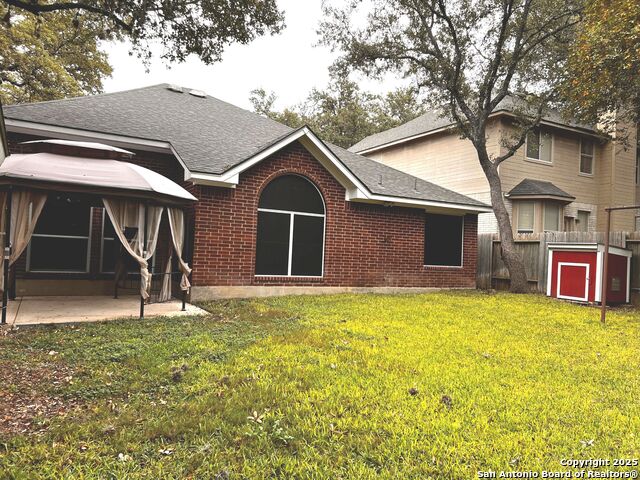 Image 17 of 31 For 11 Bedford Oaks