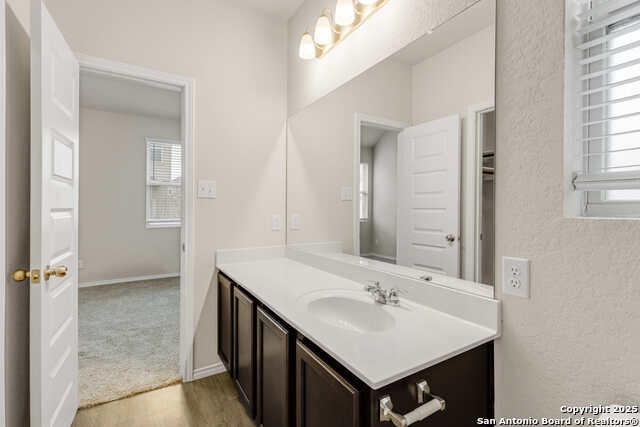 Image 17 of 28 For 10522 Green Rock