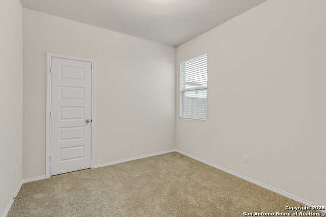 Image 23 of 28 For 10522 Green Rock