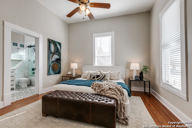 Image 20 of 28 For 922 Pine N 