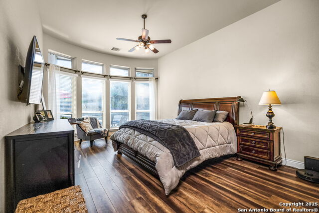 Image 16 of 41 For 2351 Oak Crossing