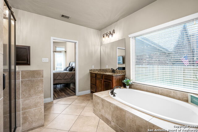 Image 19 of 41 For 2351 Oak Crossing