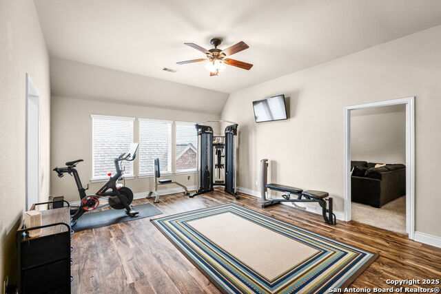 Image 22 of 41 For 2351 Oak Crossing