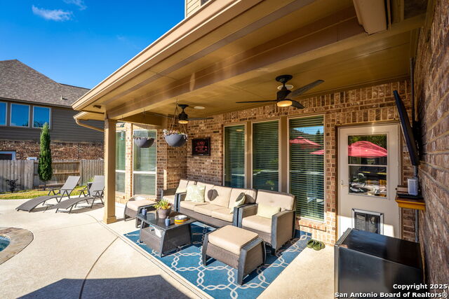 Image 28 of 41 For 2351 Oak Crossing