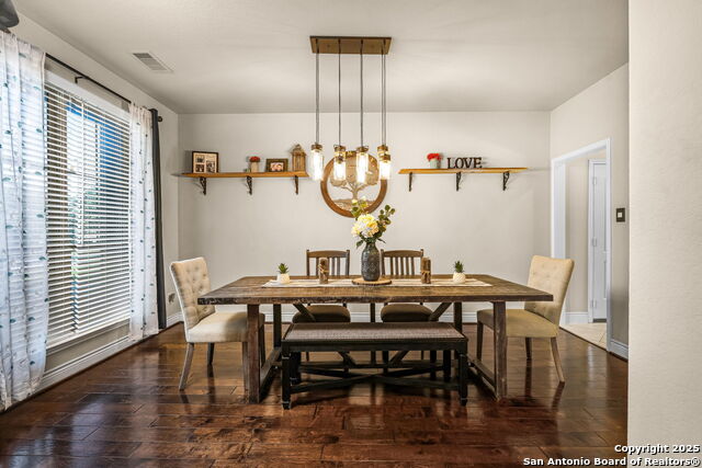 Image 5 of 41 For 2351 Oak Crossing