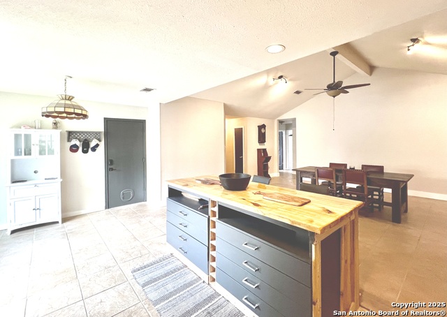 Image 13 of 26 For 2513 Newning