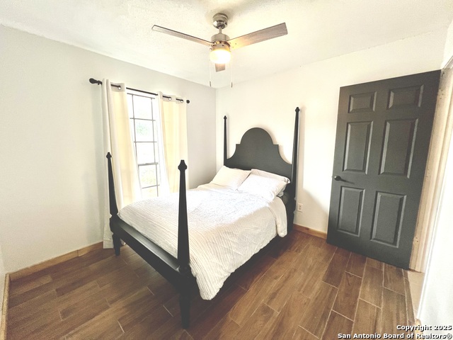 Image 23 of 26 For 2513 Newning