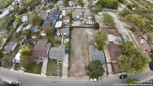 Image 3 of 4 For 175 Kelly  