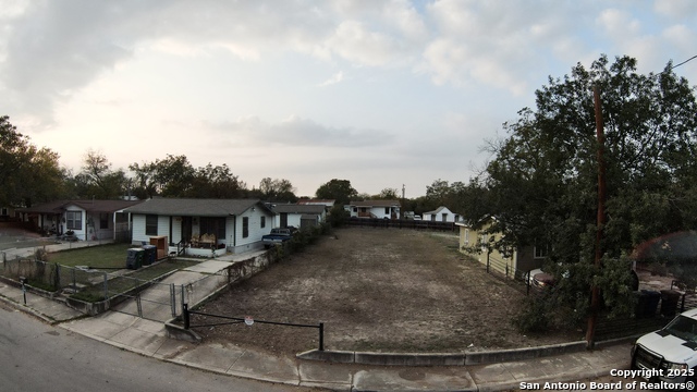 Image 4 of 4 For 175 Kelly  