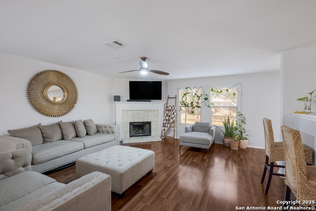 Image 10 of 24 For 20823 Phlox