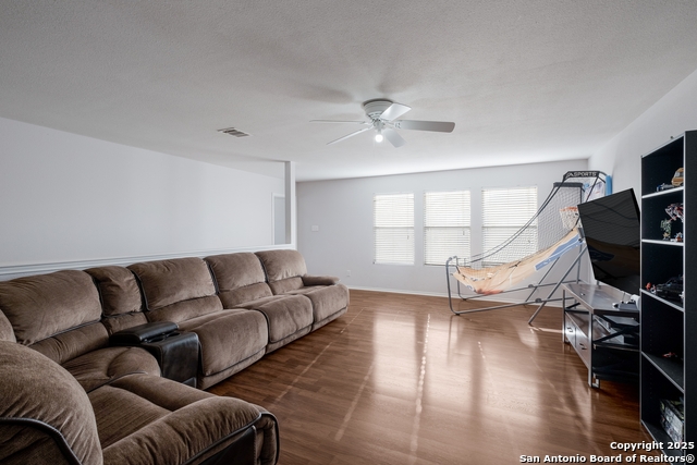 Image 18 of 24 For 20823 Phlox