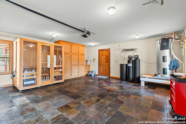 Image 25 of 41 For 8101 Ozark  