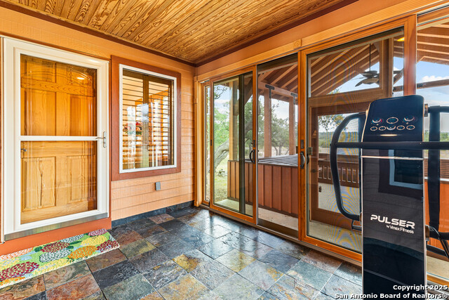 Image 28 of 41 For 8101 Ozark  