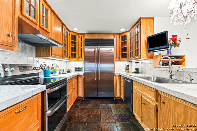 Image 6 of 41 For 8101 Ozark  