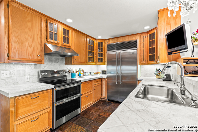 Image 7 of 41 For 8101 Ozark  