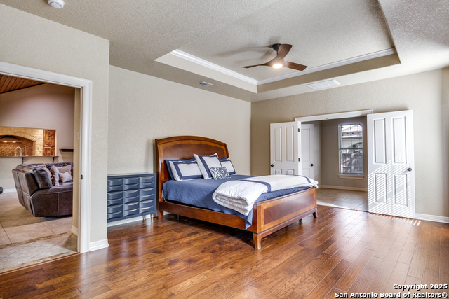 Image 14 of 25 For 205 Lone Tree