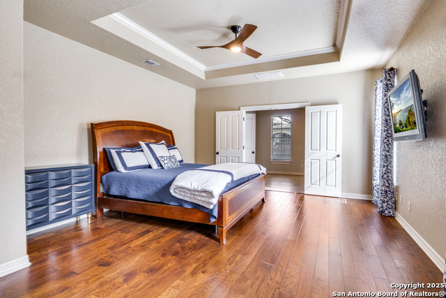 Image 15 of 25 For 205 Lone Tree